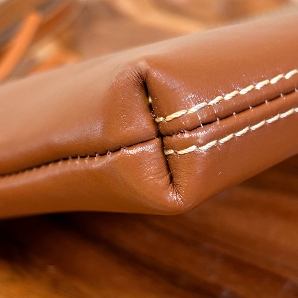 Dooney & Bourke Wexford Natural Brown Leather Double Zip Wristlet Clutch NWOT - Picture 13 of 16